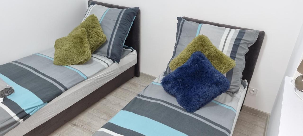 Apartament Unibal Щецінек Екстер'єр фото